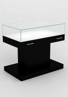 Музейная витрина П.М-2